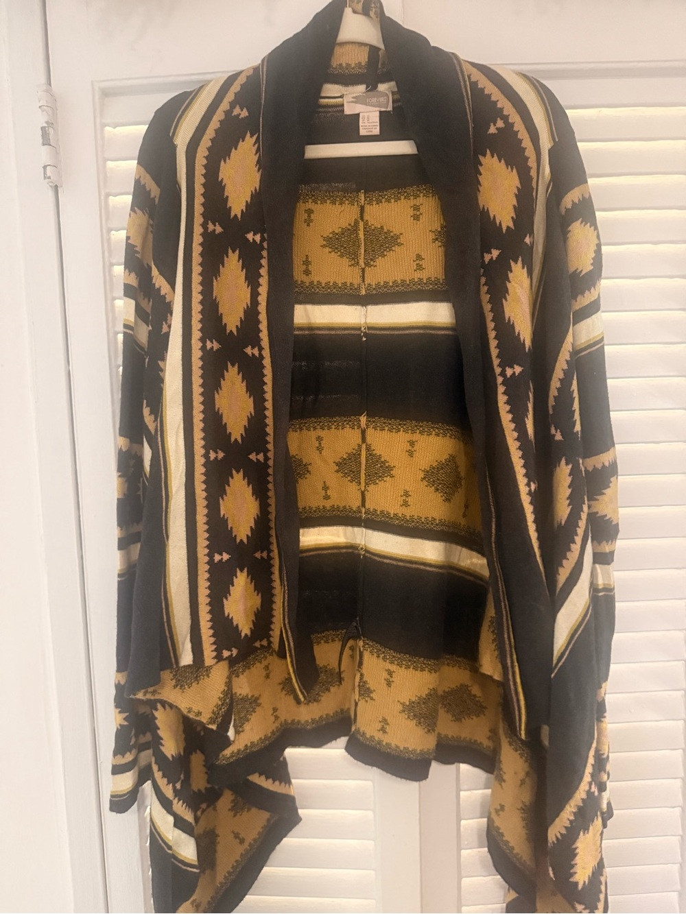 Forever 21 Aztec Print Cardigan